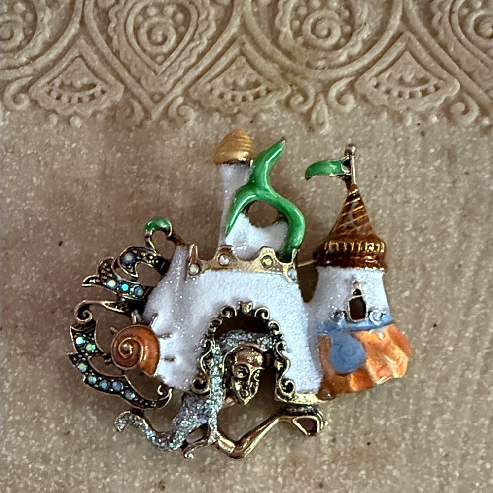 NWT Whimsical Enamel Castle Brooch glitz